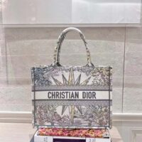 Dior Women CD Large Book Tote White Multicolor Rêve D’Infini Embroidery (10)