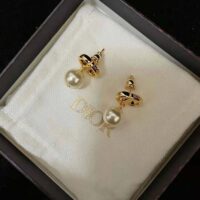 Dior Women Petit CD Earrings Gold-Finish Metal and White Resin Pearls (1)