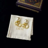 Dior Women Tribales Earrings Gold-Finish Metal and White Resin Pearls (1)