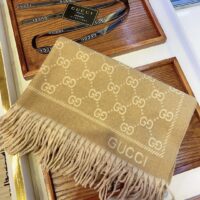 Gucci Unisex GG Jacquard Knitted Scarf Light Brown Fringe Edges (7)