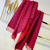 Gucci Women GG Jacquard Pattern Knitted Scarf Magenta Bordeaux GG Wool (10)