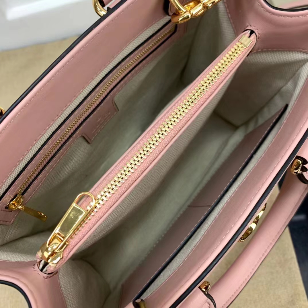 Gucci Women GG Matelassé Mini Top Handle Bag Pink Leather Double G (4)