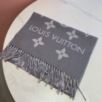 Louis Vuitton LV Unisex Essential Scarf Grey Wool Jacquard Weave Monogram Pattern (10)