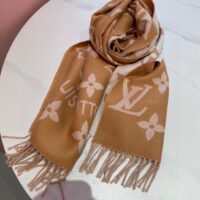 Louis Vuitton LV Unisex Essential Scarf Sandy Wool Contrasting Monogram Motif Signature (5)