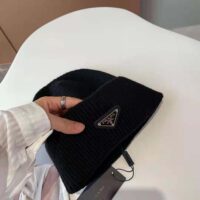 Prada Women Wool and Cashmere Beanie-Black (1)