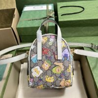 Gucci Unisex Animal Print Multi-Function Bag Beige Ebony GG Supreme Canvas (2)