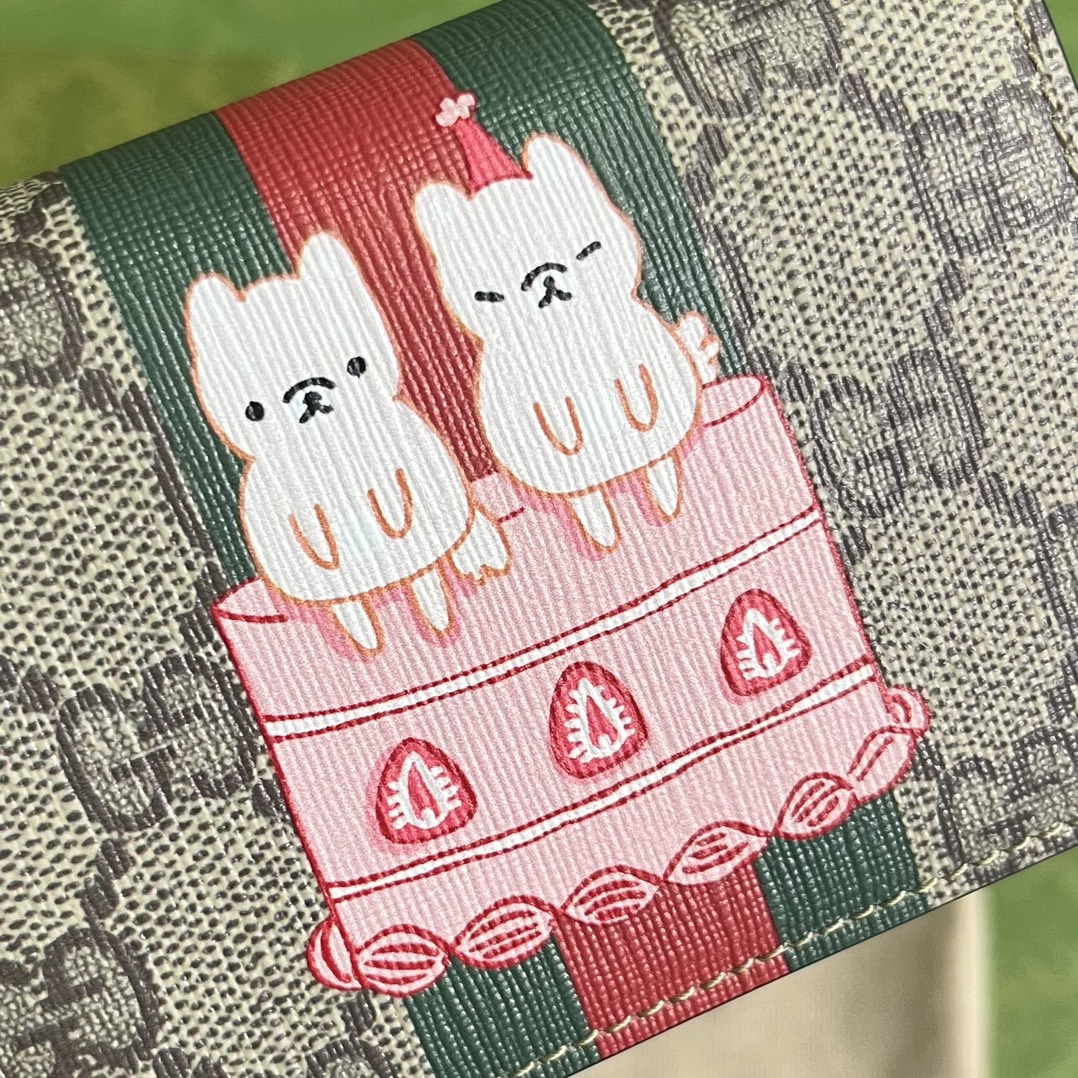 Gucci Unisex Animals Print Card Case Wallet Beige Ebony GG Supreme Canvas (3)