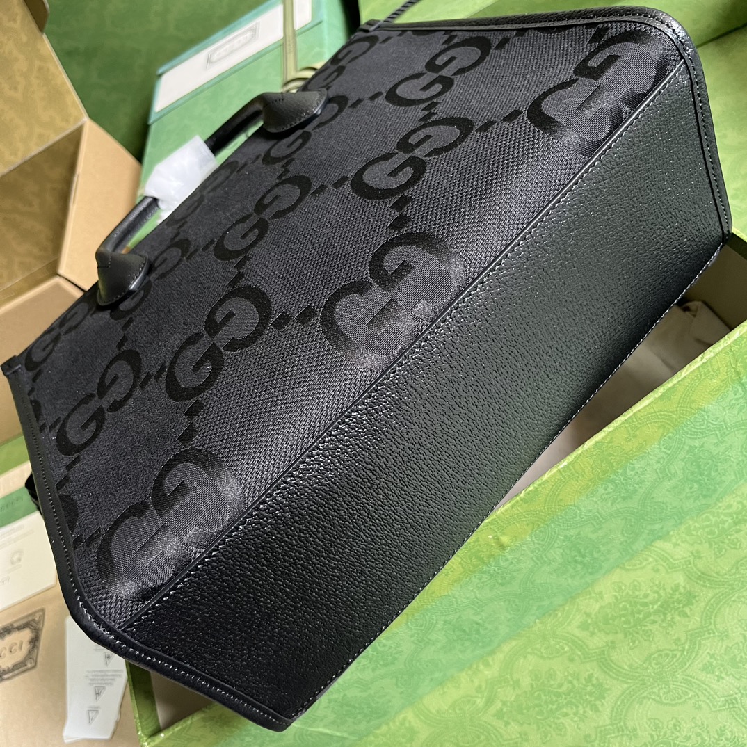 Gucci Unisex Jumbo GG Tote Bag Black Jumbo GG Canvas Hook Closure (5)