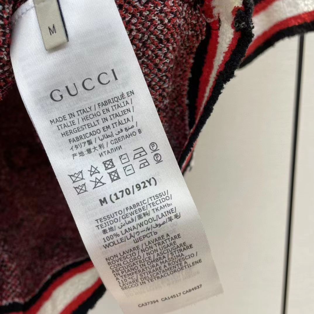 Gucci Women GG Cotton Jacquard Polo Shirt Ivory Red Polo Collar Short Sleeves (1)