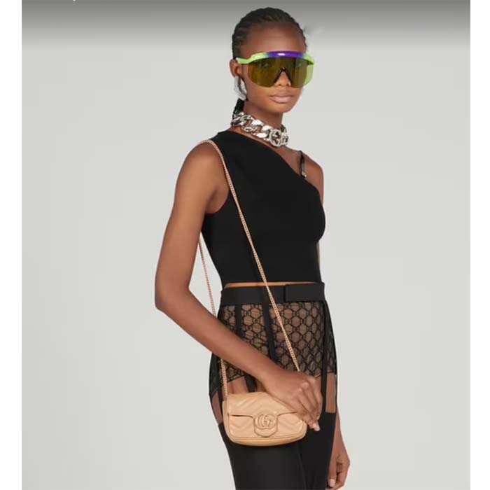 Gucci Women GG Marmont Matelassé Super Mini Bag Rose Beige Chevron Leather (3)