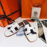 Hermes Women Oran Sandal in Box Calfskin with Iconic “H” Cut-Out-White