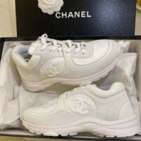 Chanel Women CC Low Top Sneakers Calfskin Suede Leather Triple White (14)