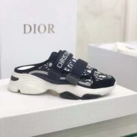 Dior Unisex CD D-Wander Sneaker Deep Blue Oblique Technical Fabric Open-Back (2)