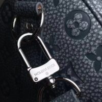 Louis Vuitton LV Unisex Keepall Bandoulière 50 Granite Taurillon Monogram Embossed Cowhide Leather (10)