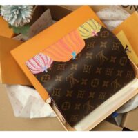 Louis Vuitton Unisex LV x YK Sarah Wallet Monogram Coated Canvas Pumpkin Print (4)