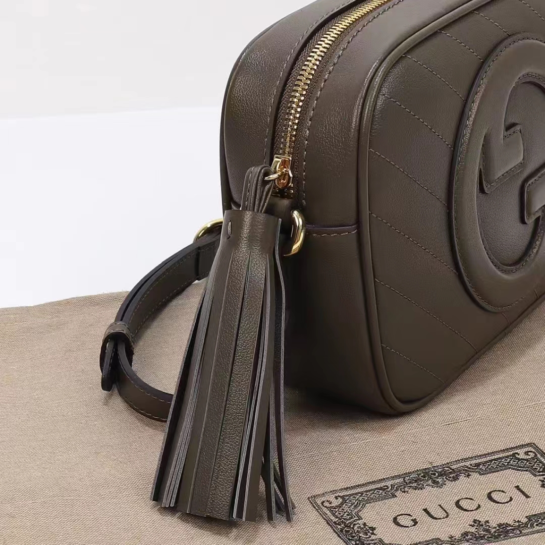 Gucci Women GG Blondie Small Shoulder Bag Brown Leather Zipper Closure (11)