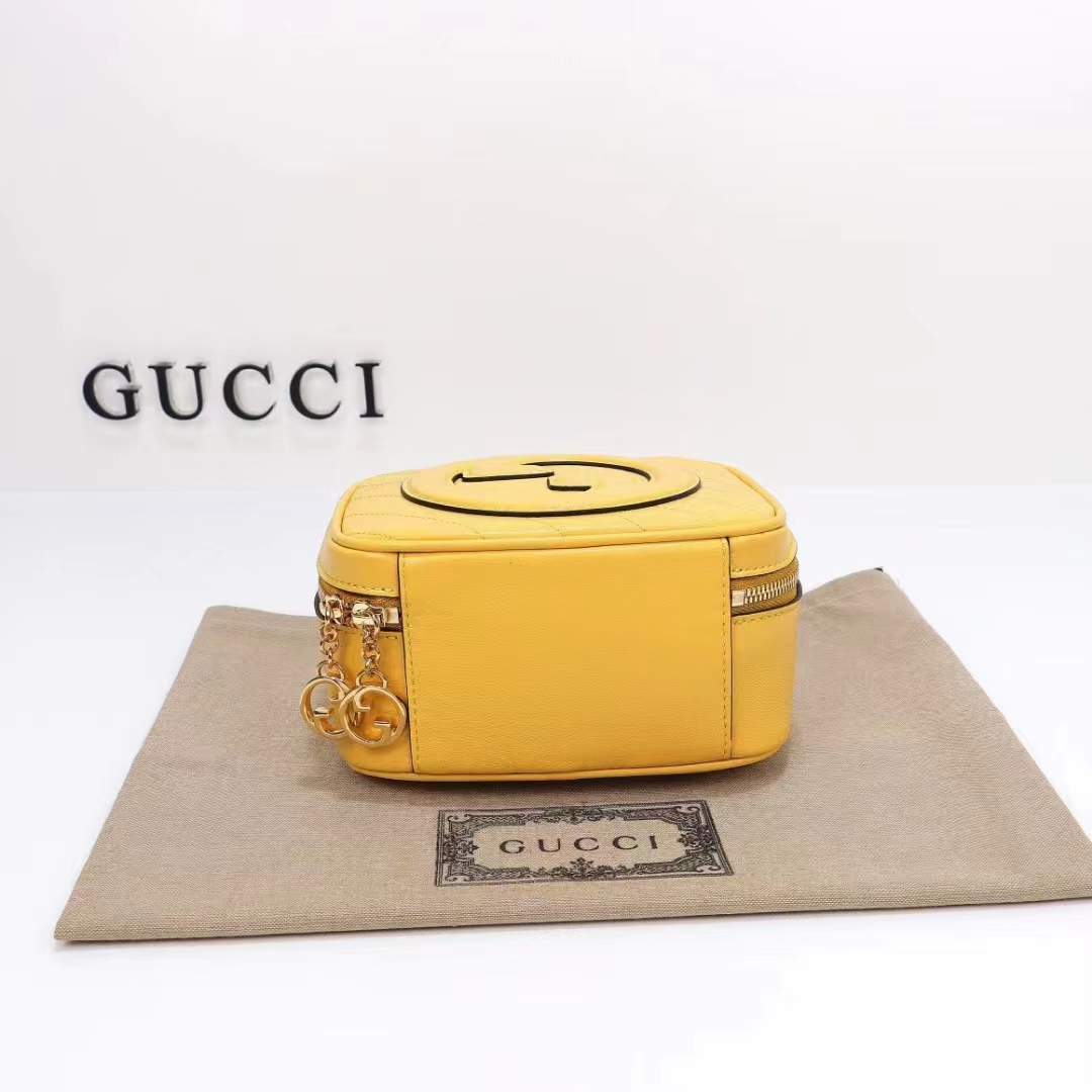 Gucci Women GG Blondie Top Handle Bag Yellow Leather Round Interlocking G (12)
