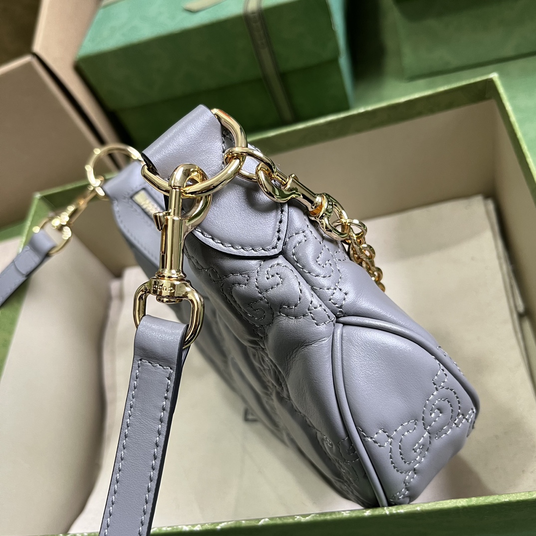Gucci Women GG Matelassé Mini Bag Grey GG Matelassé Leather Double G (7)