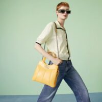 Gucci Women Petite GG Small Tote Bag Yellow Leather Double G (6)