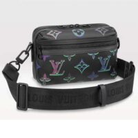 Louis Vuitton LV Unisex Comet Messenger PM Black Borealis Calf Cowhide Leather (2)