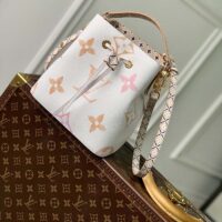 Louis Vuitton Women LV Néonoé BB Beige Monogram Coated Canvas Textile Lining (1)