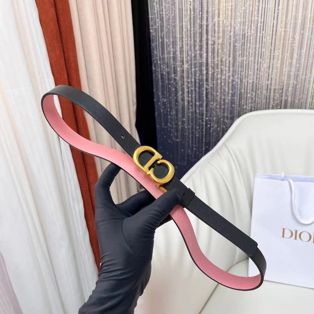 Dior CD Unisex 30 Montaigne Reversible Belt Black Ethereal Pink Smooth Calfskin 20 MM Width (6)