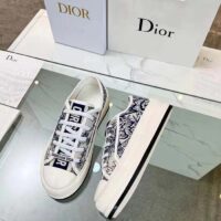 Dior CD Unisex Walk’n’Dior Sneaker Blue Toile De Jouy Embroidered Cotton (5)