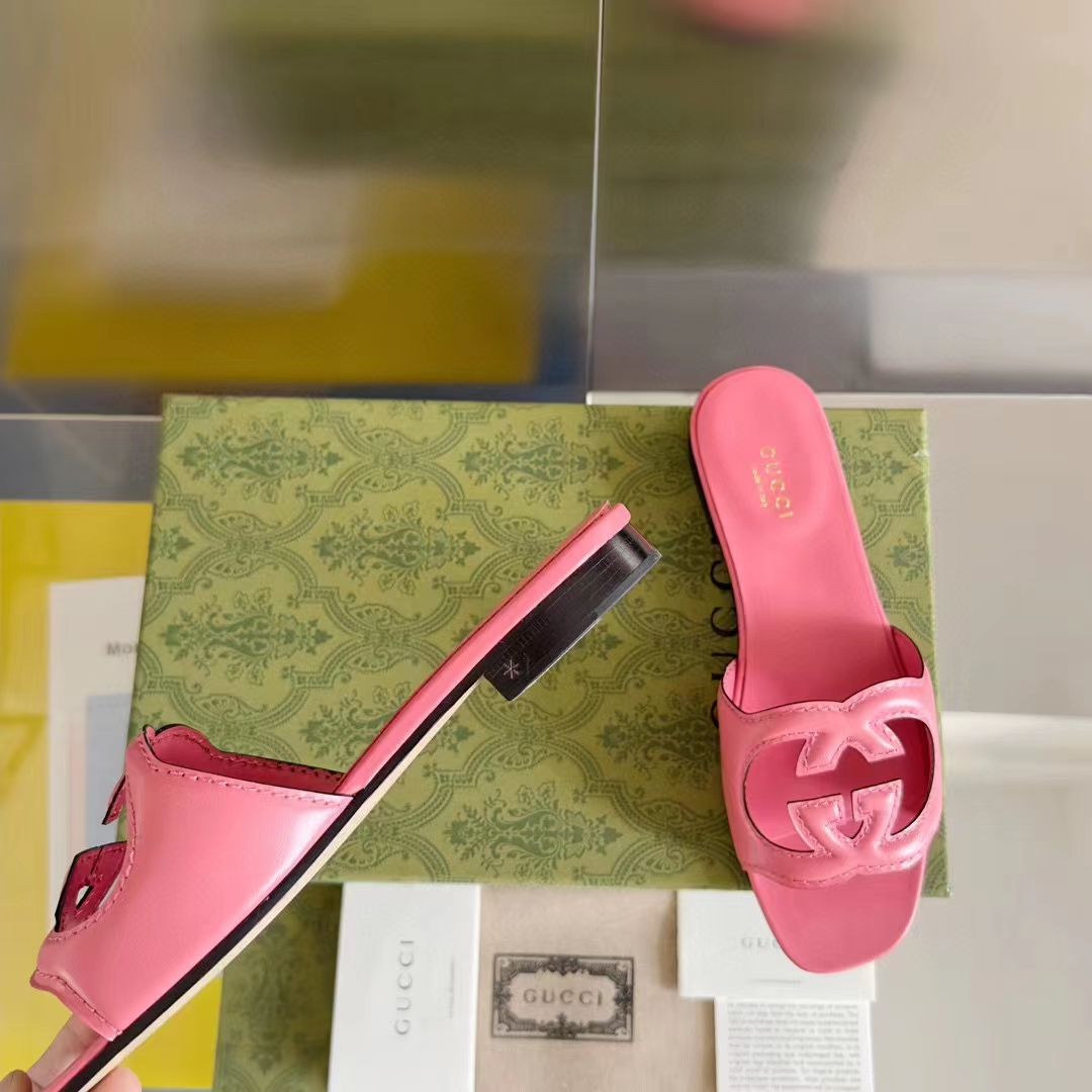 Gucci Women Interlocking G Cut Out Slide Sandal Dark Pink Leather Flat (7)