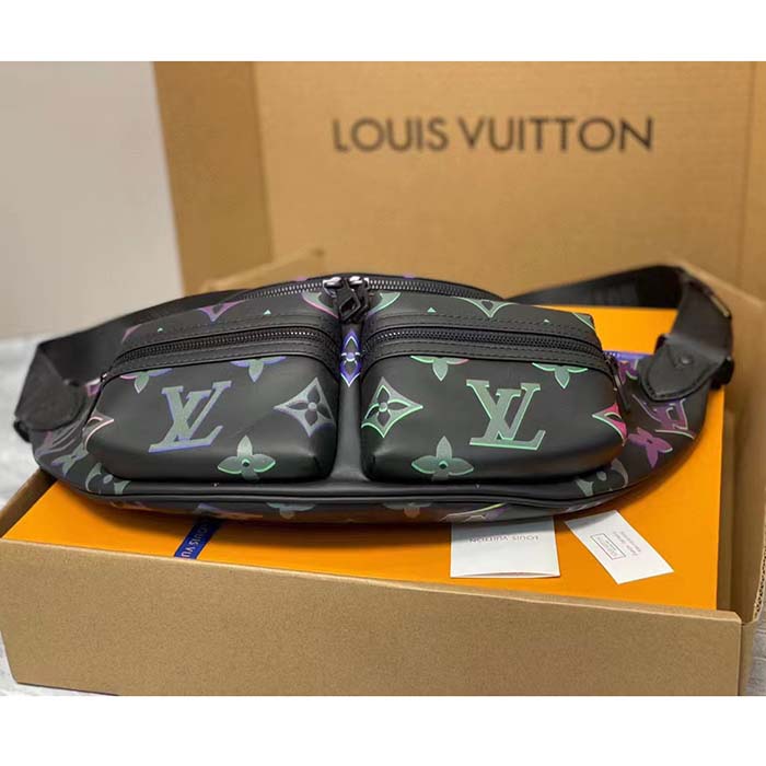 Louis Vuitton LV Unisex Comet Bumbag Black Borealis Calf Leather Cowhide Double Zip (5)
