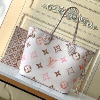 Louis Vuitton LV Unisex Neverfull MM Beige Monogram Coated Canvas Textile Lining (1)