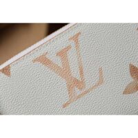 Louis Vuitton LV Unisex Zippy Wallet Beige Monogram Coated Canvas Zip Closure (4)