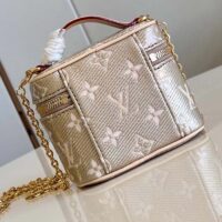 Louis Vuitton LV Women Micro Vanity Beige Monogram Coated Canvas Microfiber Lining (9)