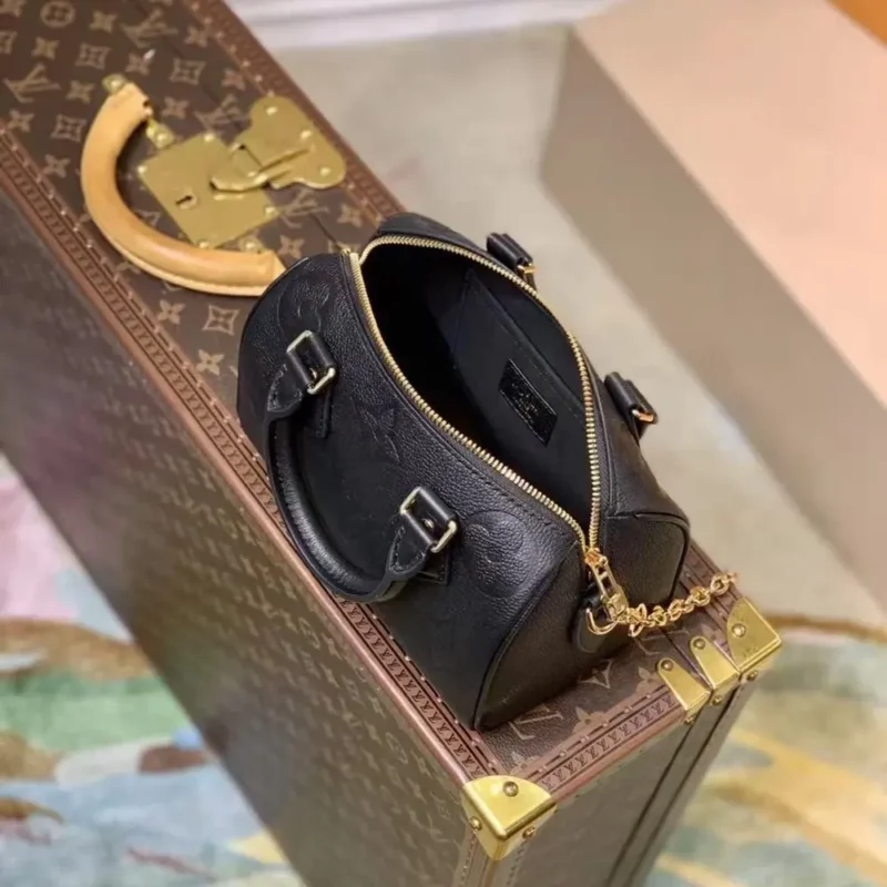 Louis Vuitton Women LV Speedy Bandoulière 20 Black Embossed Grained Cowhide Leather