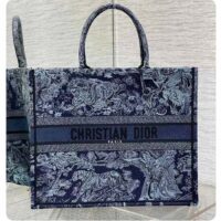 Dior Unisex CD Medium Book Tote Denim Blue Toile De Jouy Embroidery (7)