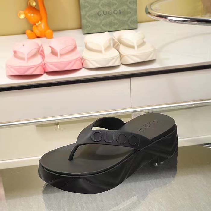 Gucci Women GG Thong Platform Slide Sandal Black Rubber Mid 5 CM Heel (7)
