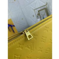 Louis Vuitton LV Women Coussin PM Handbag Acid Green Lambskin Zip Closure (10)