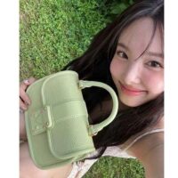 Louis Vuitton LV Women Hide Seek Vert Noto Green Epi Grained Smooth Cowhide Leather (2)