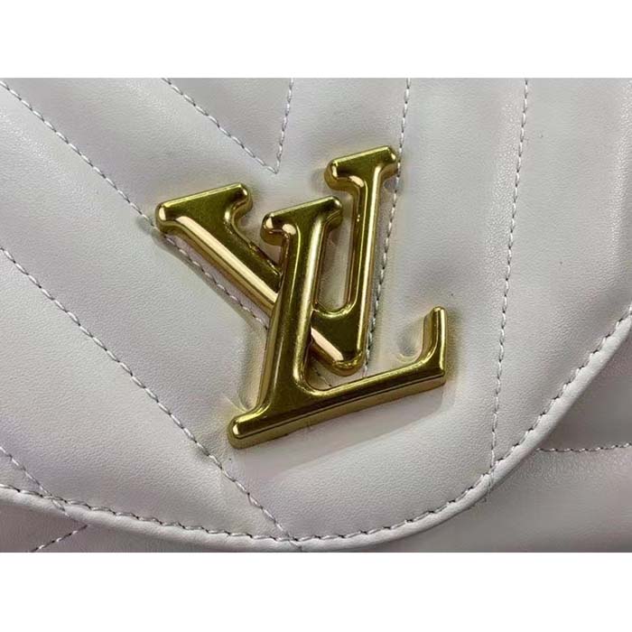Louis Vuitton LV Women New Wave Chain Bag GM Ivory Quilted Smooth Calf Leather (1)