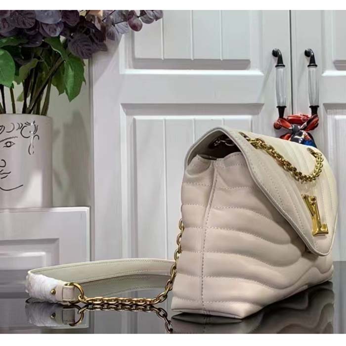 Louis Vuitton LV Women New Wave Chain Bag GM Ivory Quilted Smooth Calf Leather (4)
