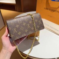 Louis Vuitton LV Women Wallet On Chain Lily Monogram Coated Canvas Flap Closure (10)