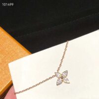 Louis Vuitton Women LV Idylle Blossom Pendant Pink Gold Diamonds 25 Diamonds (1)