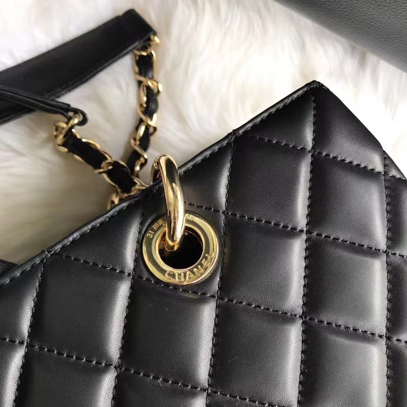 Chanel Women CC Shopping Bag Black Calfskin Leather Gold-Tone Metal (10)