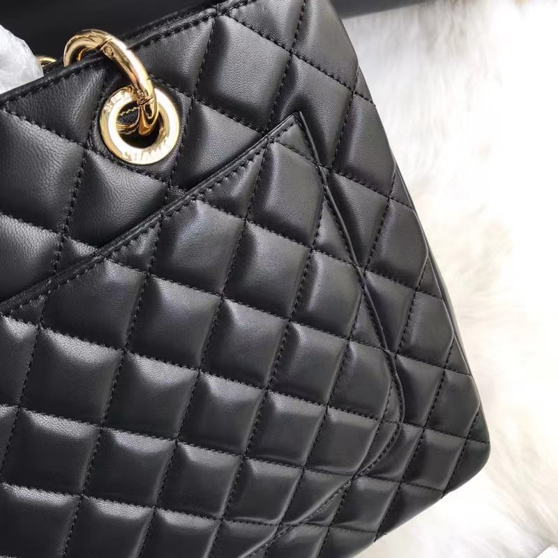 Chanel Women CC Shopping Bag Black Calfskin Leather Gold-Tone Metal (6)