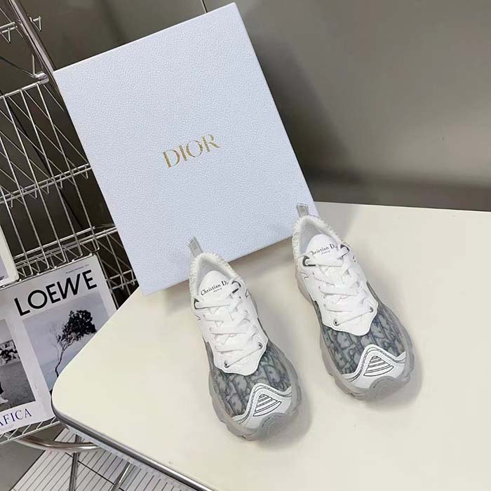 Dior CD Unisex Dior Vibe Sneaker Gray Dior Oblique Technical Fabric Transparent Rubber (2)