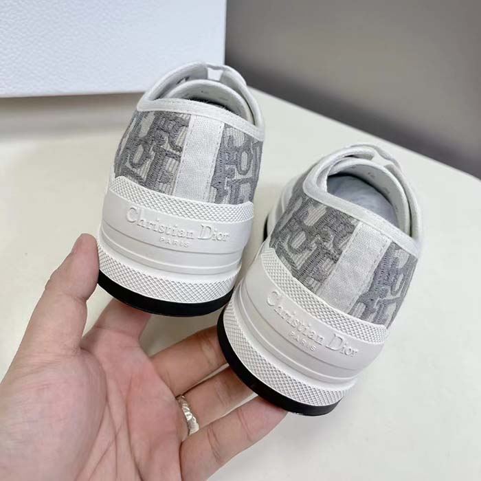 Dior Unisex Shoes CD Walk’N’Dior Sneaker Stone Gray Dior Oblique Embroidered Cotton (3)