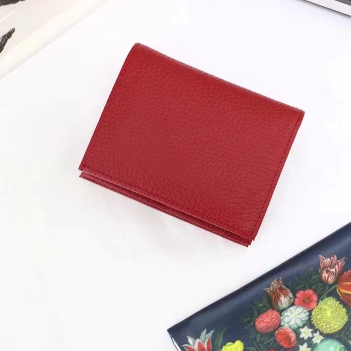 Gucci Unisex GG Leather Card Case Wallet Red Double G Snap Closure (3)