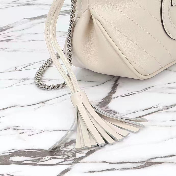 Gucci Women GG Blondie Mini Bucket Bag White Leather Round Interlocking G (11)