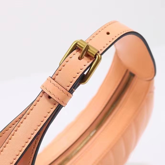 Gucci Women GG Marmont Matelassé Mini Bag Peach Matelassé Round Vertical Leather (6)