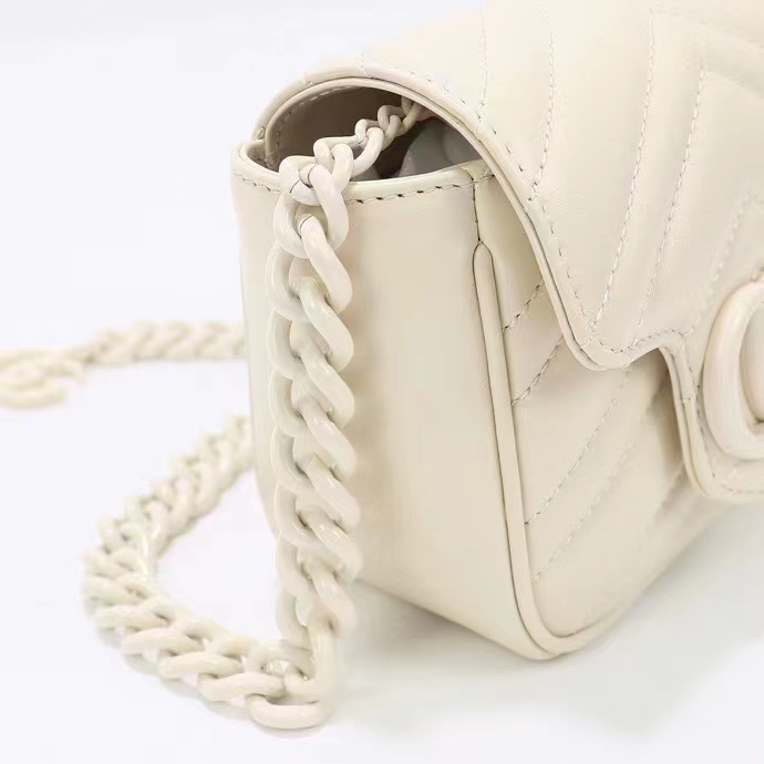 Gucci Women GG Marmont Matelassé Mini Shoulder Bag White Chevron Leather Double G (11)