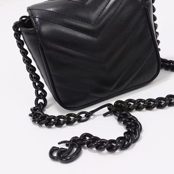 Gucci Women GG Marmont Matelassé Shoulder Bag Black Chevron Leather Double G (11)